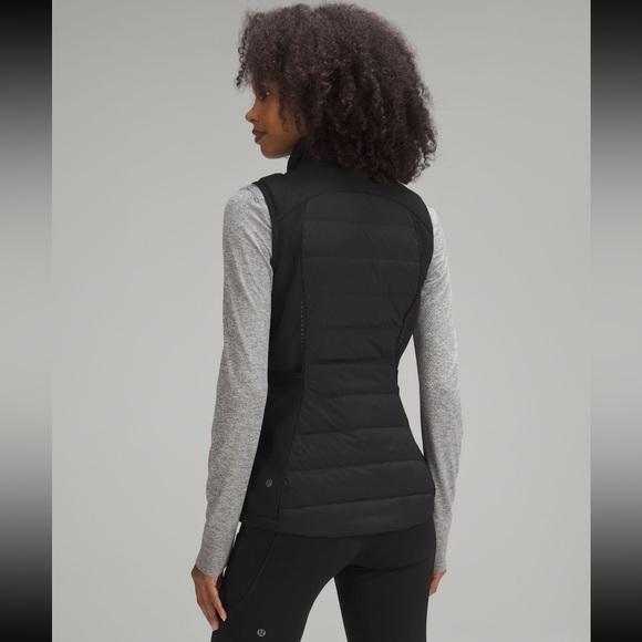 Lululemon down for it all vest NWT size 2 - Picture 2 of 6